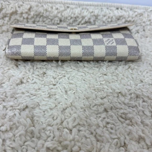 Louis‎ Vuitton Damier Azur SarahWallet White women’s - Picture 6 of 15